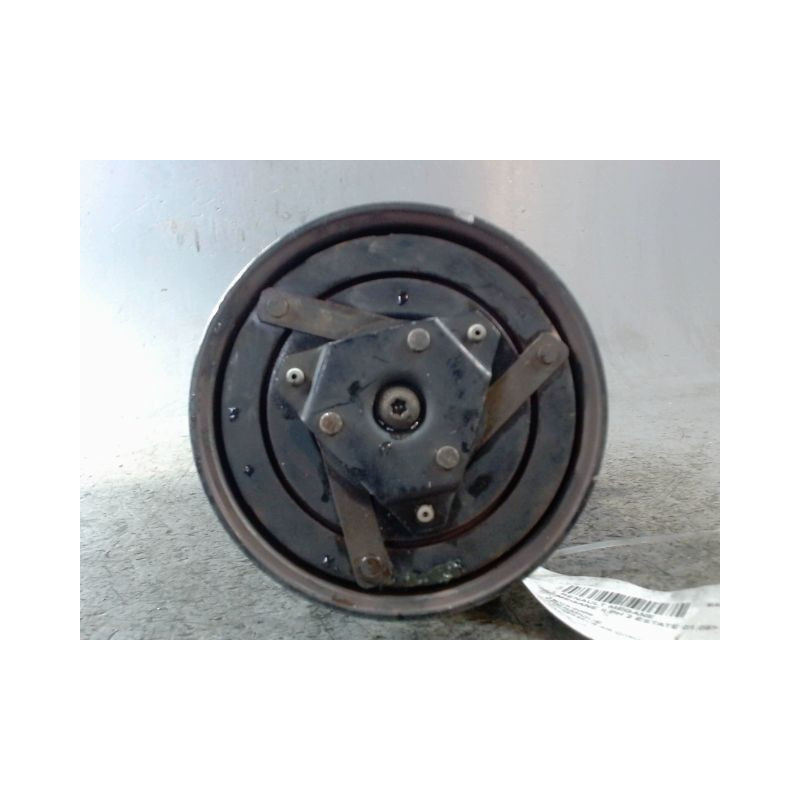 COMPRESSEUR AIR CONDITIONNE RENAULT MEGANE II PH 2 ESTATE 06-