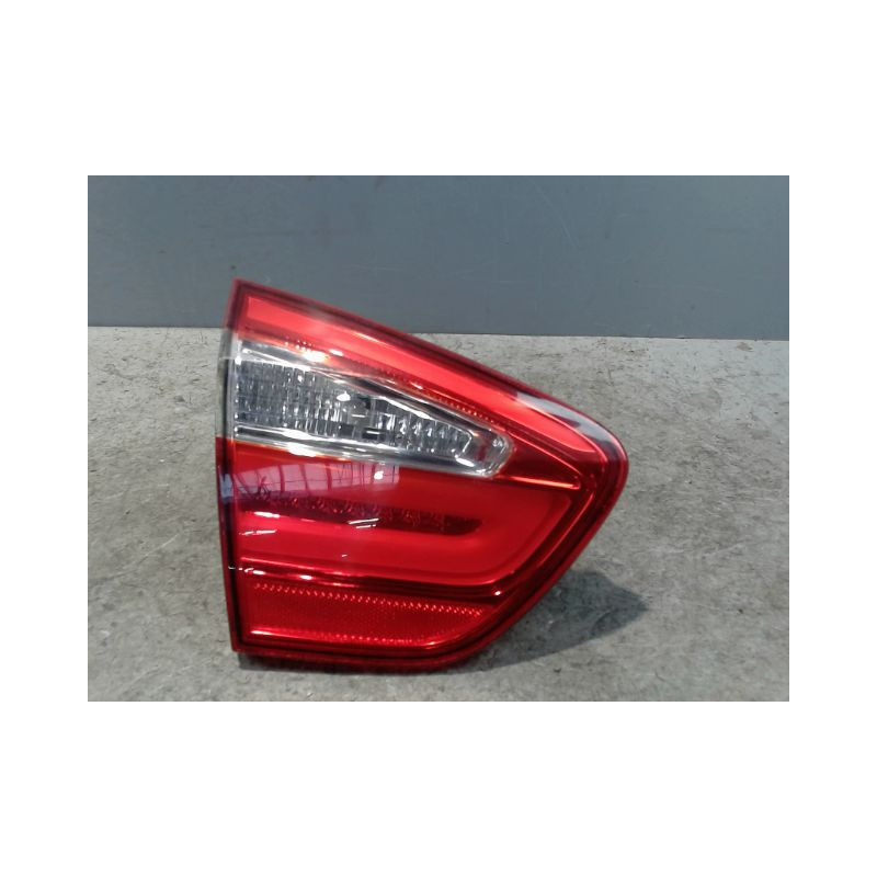 FEU ARRIERE INTERIEUR GAUCHE KIA RIO 2005-