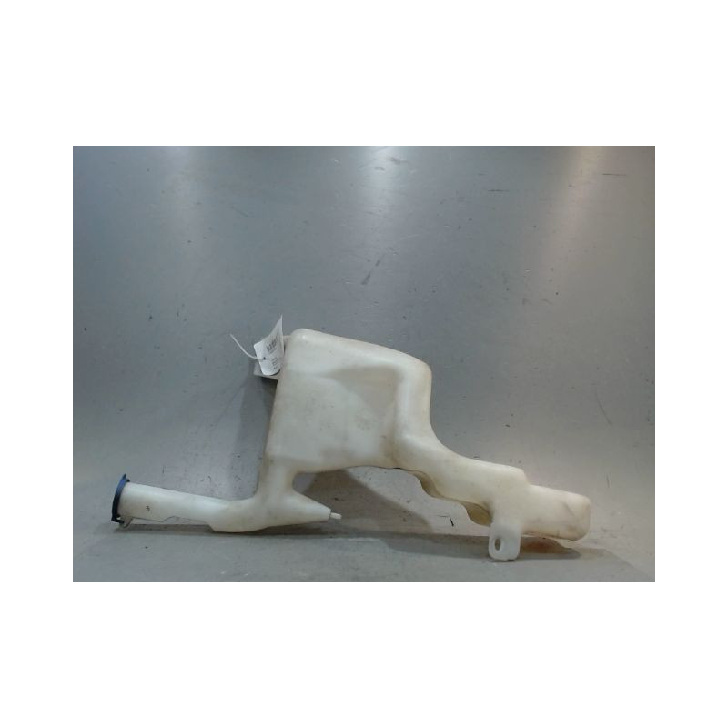 RESERVOIR LAVE-GLACE AVANT FORD FIESTA