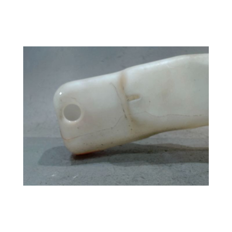 RESERVOIR LAVE-GLACE AVANT FORD FIESTA