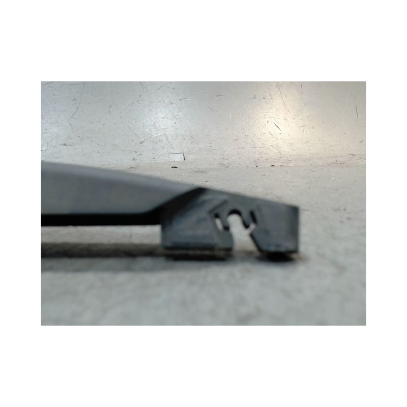 BRAS ESSUIE-GLACE ARRIERE FORD FIESTA
