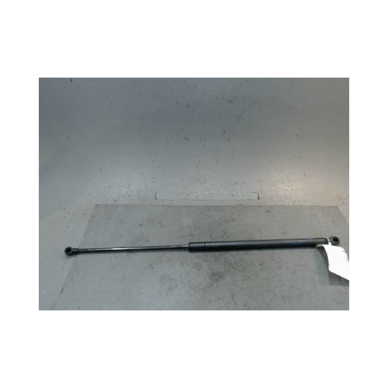 VERIN HAYON G PEUGEOT 107