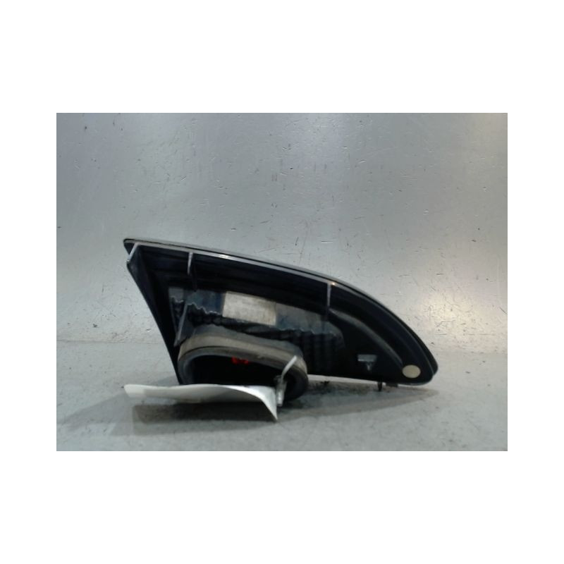 FEU ARRIERE INTERIEUR DROIT RENAULT MEGANE