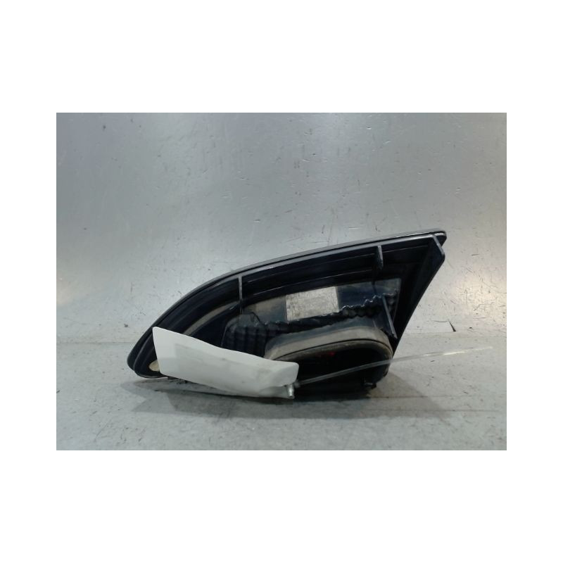 FEU ARRIERE INTERIEUR GAUCHE RENAULT MEGANE