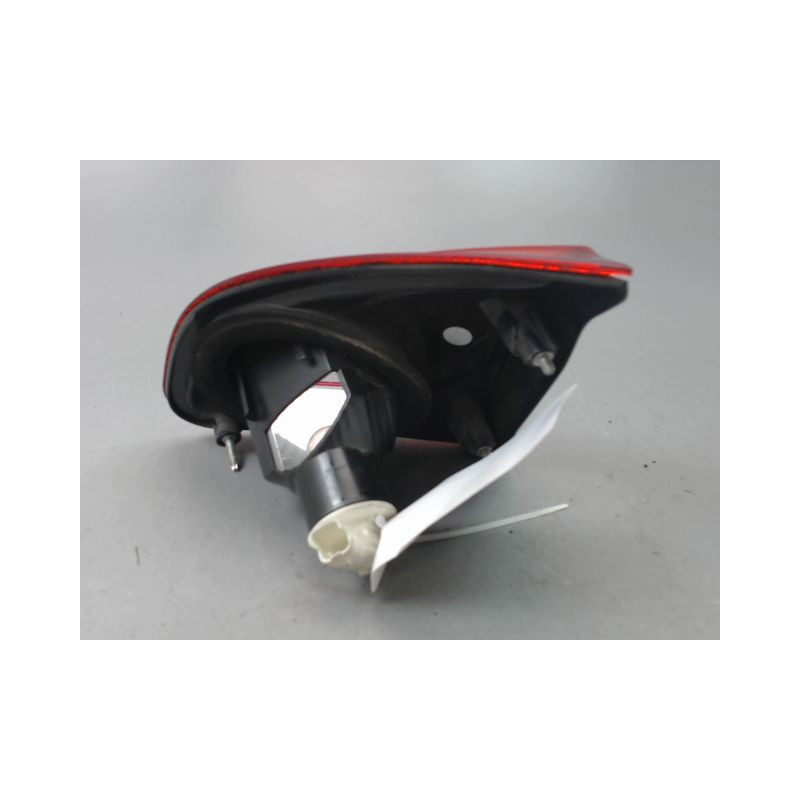 FEU ARRIERE INTERIEUR GAUCHE NISSAN QASHQAI +2 I Phase 2 LONG 2010-2014