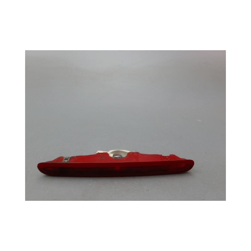 FEUX STOP SUPPLEMENTAIRE RENAULT LAGUNA II Phase 2 2005-2007