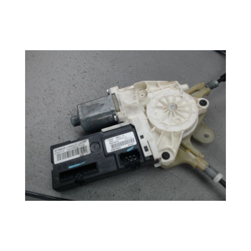 MECANISME LEVE-GLACE AVANT DROIT RENAULT LAGUNA