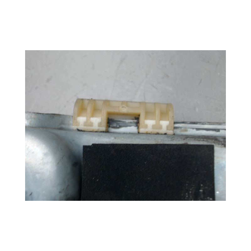 MECANISME LEVE-GLACE AVANT DROIT RENAULT LAGUNA