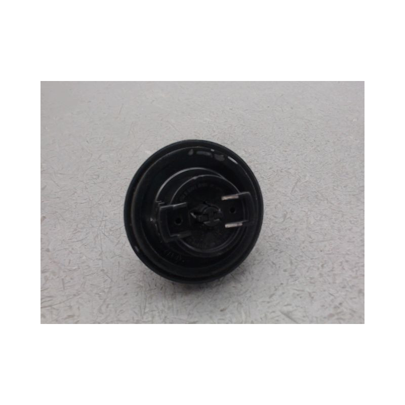 BOUCHON RESERVOIR A CARBURANT RENAULT TWINGO