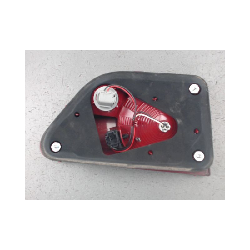 FEU ARRIERE INTERIEUR DROIT SEAT ALTEA