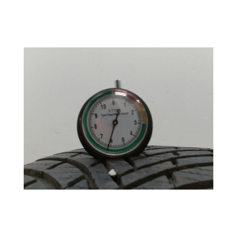 Pneu FIRESTONE MULTIHAWK 215 55 18 99 V