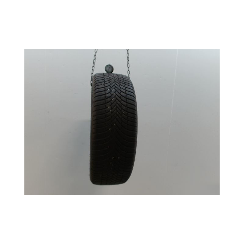 Pneu FIRESTONE MULTIHAWK 215 55 18 99 V