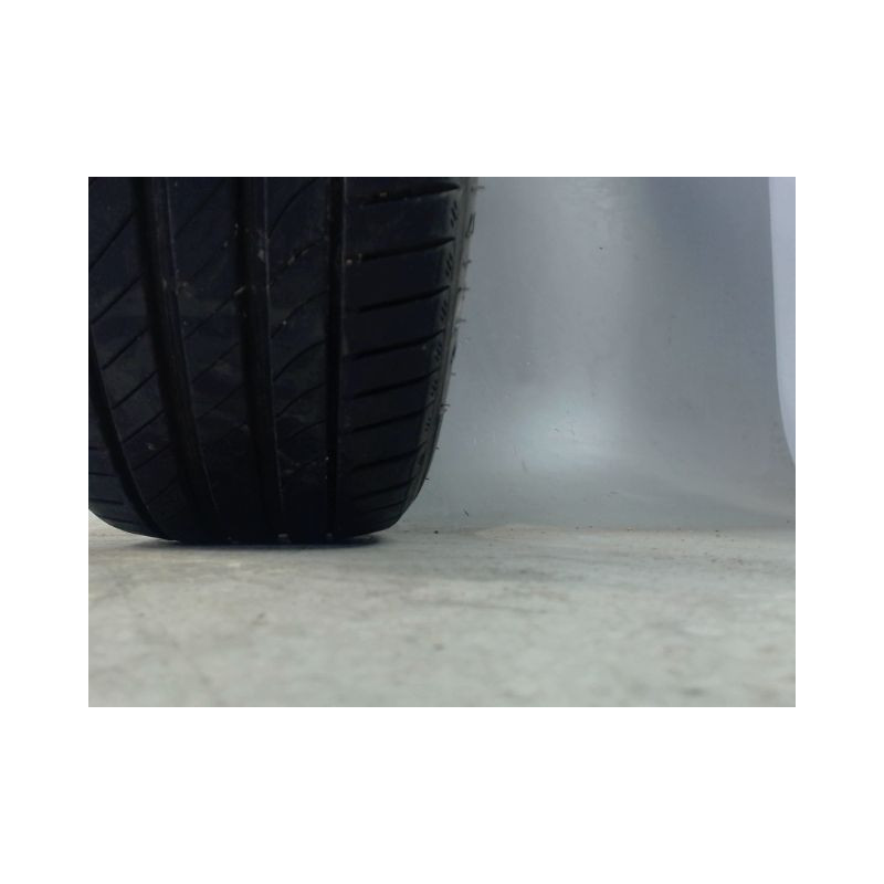 Pneu KLEBER DYNAXER UHP 205 45 17 88 V