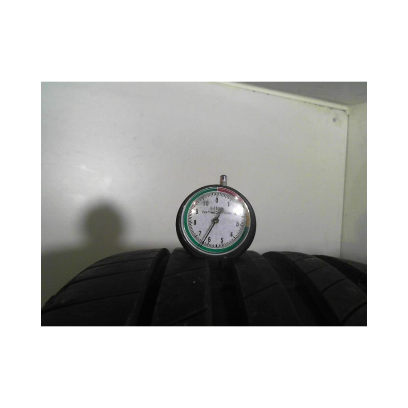 Paire de pneus KUMHO ECSTA PS71 245 35 18 92 Y