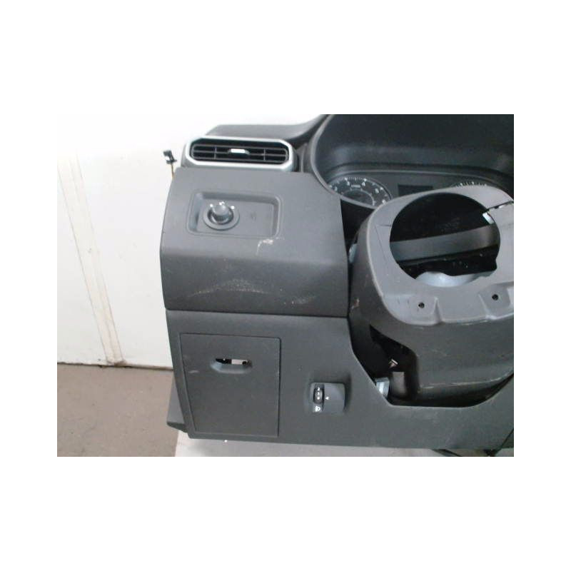 PLANCHE DE BORD  DACIA DUSTER