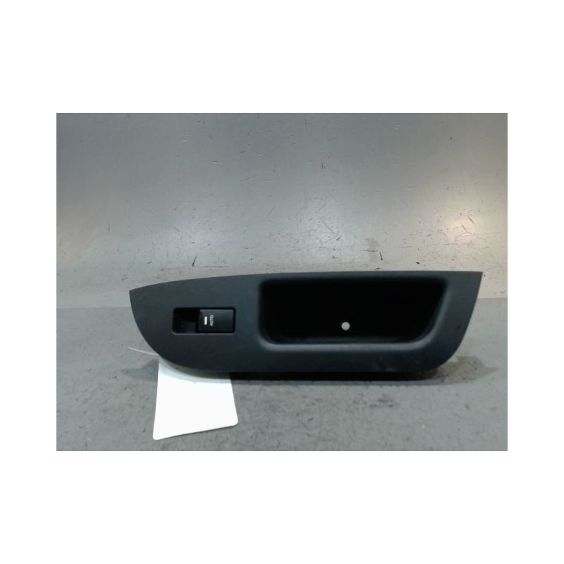 COMMANDE LEVE-GLACE PORTE ARD KIA SORENTO