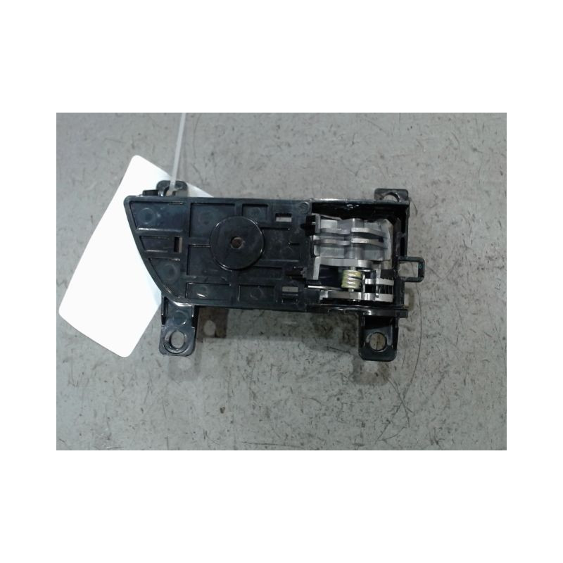 POIGNEE INTERIEURE PORTE AVANT GAUCHE KIA SORENTO