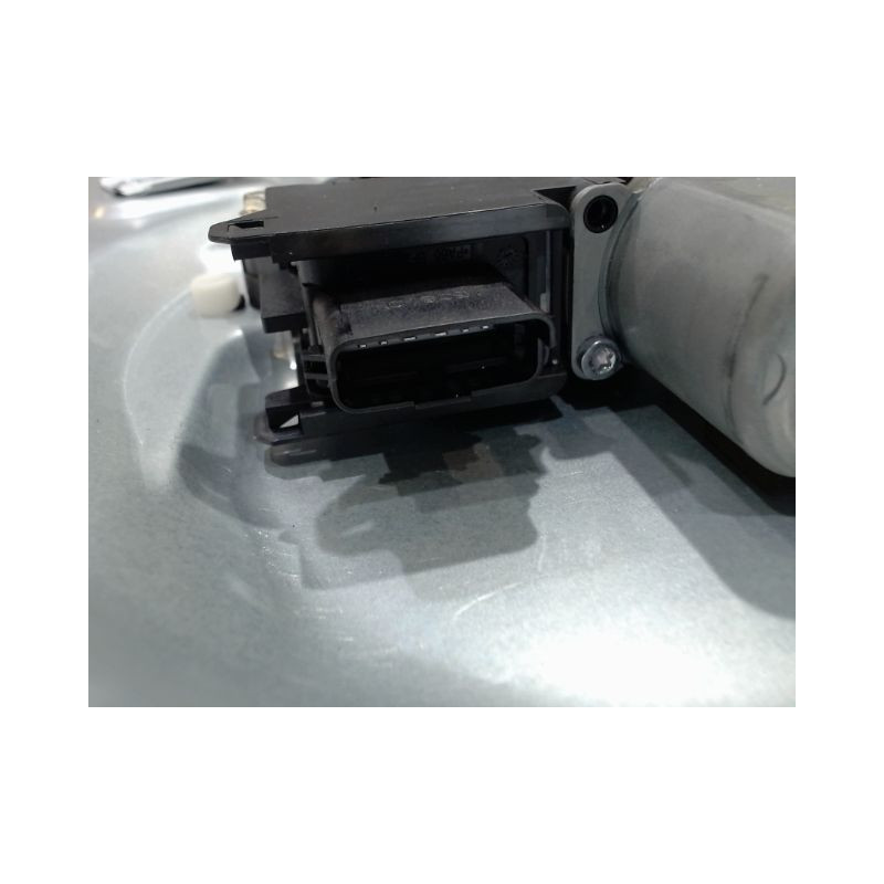 MECANISME+MOTEUR LEVE-GLACE ARRIERE DROIT KIA SORENTO