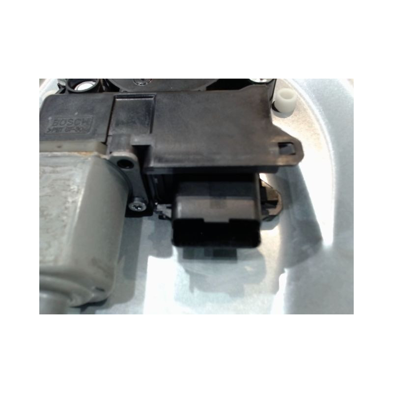 MECANISME+MOTEUR LEVE-GLACE ARRIERE GAUCHE KIA SORENTO