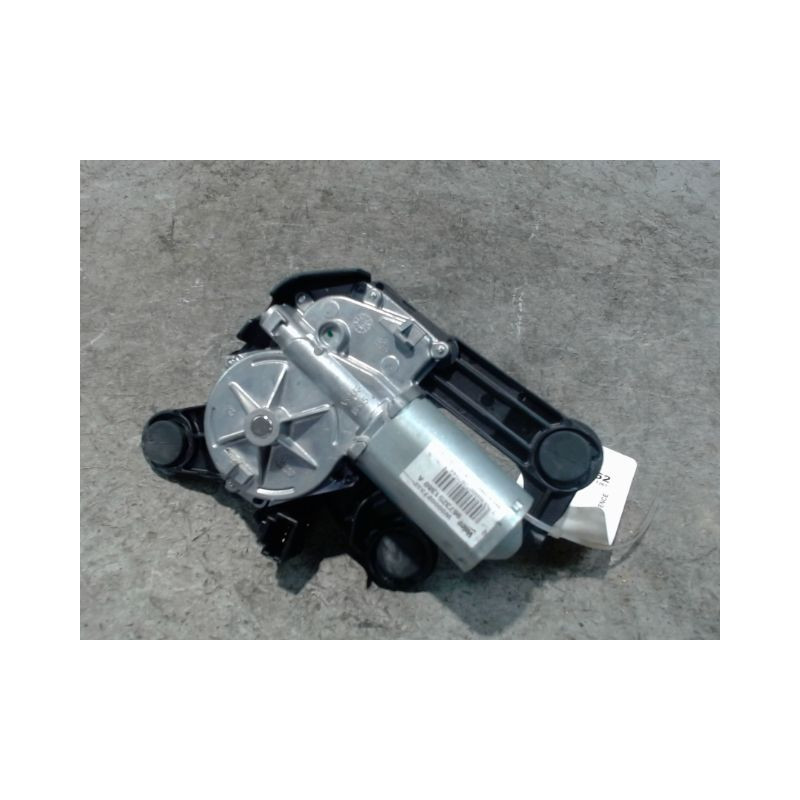 MOTEUR ESSUIE-GLACE ARRIERE PEUGEOT 208