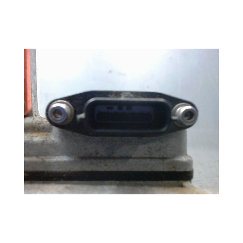 COMPRESSEUR AIR CONDITIONNE DACIA SPRING