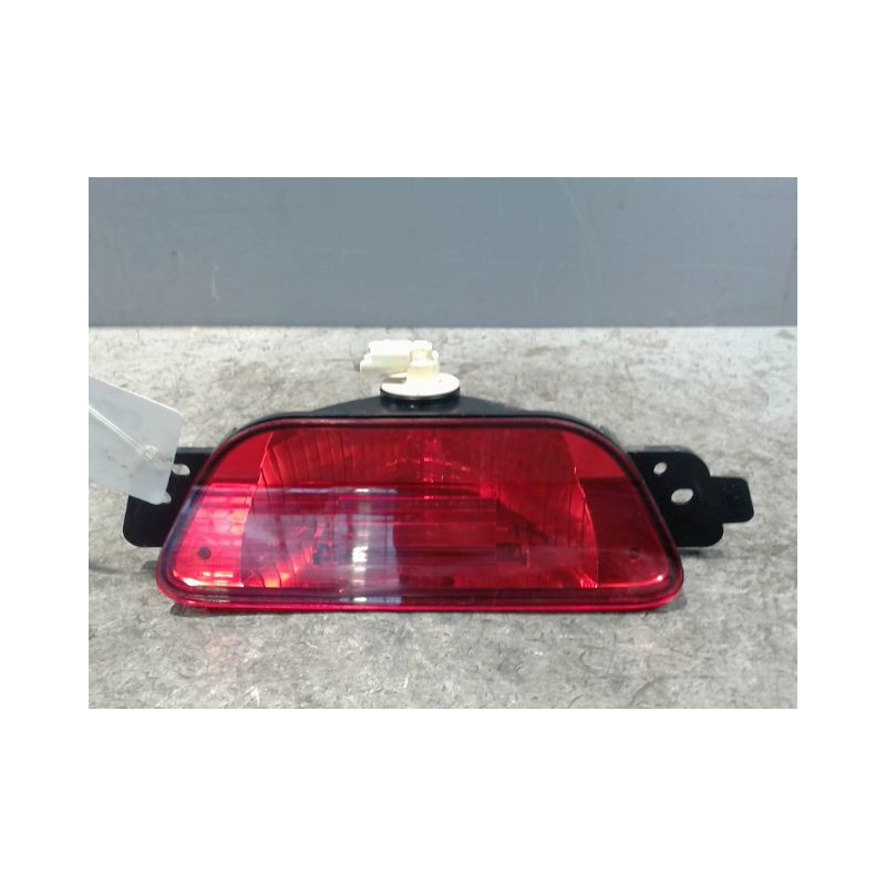 FEU BROUILLARD CENTRAL ARRIERE CITROEN DS5