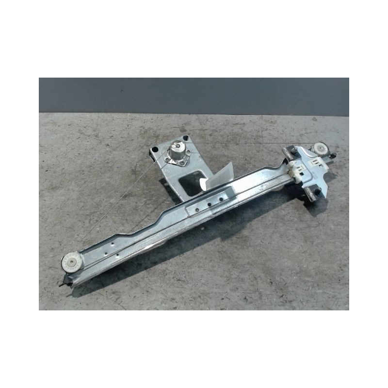 MECANISME LEVE-GLACE AVANT GAUCHE DACIA SANDERO 2008-