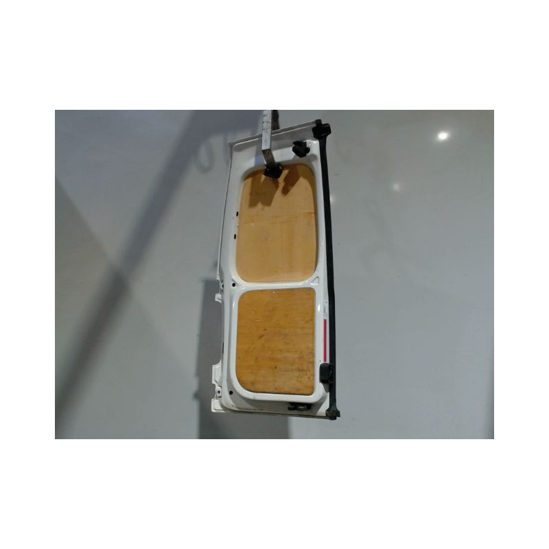 PORTE BATTANTE ARRIERE DROIT VOLKSWAGEN CADDY VAN 2004-