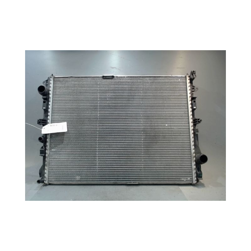 RADIATEUR MERCEDES CLASSE E