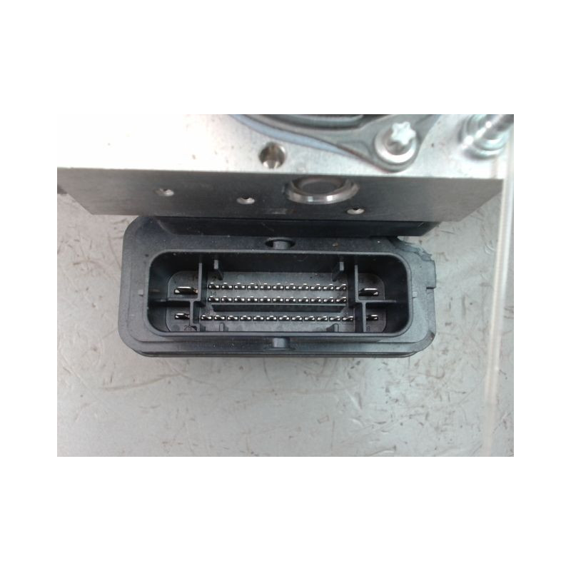 UNITE HYDRAULIQUE ABS RENAULT CLIO