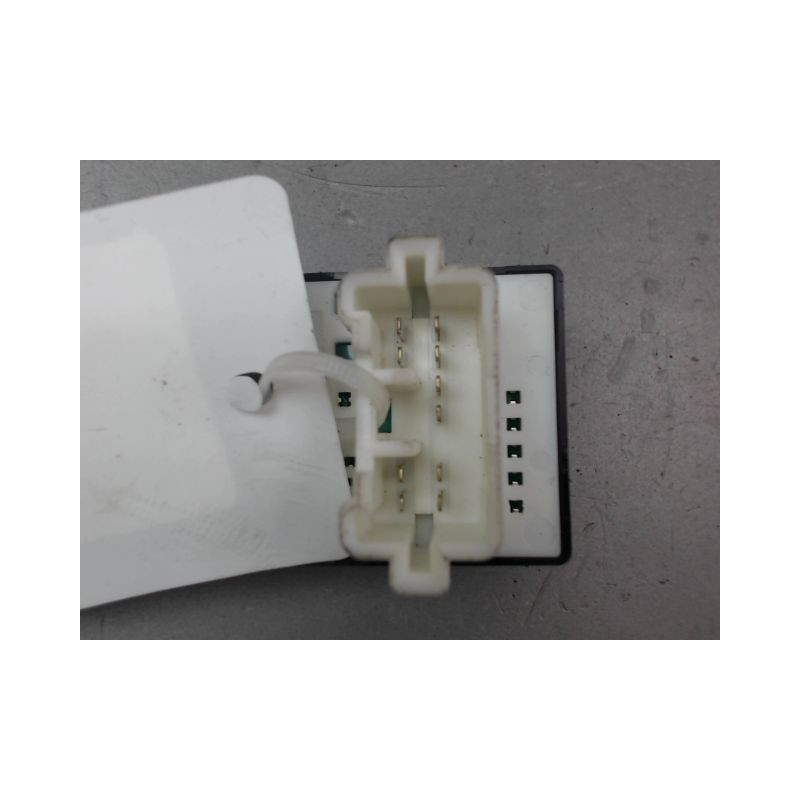 COMMANDE RETROVISSEUR EXTERIEUR ELECTRIQUE MITSUBISHI SPACESTAR