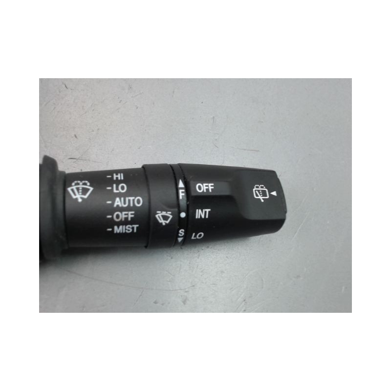 COMMANDE ESSUIE GLACE CHEVROLET CAPTIVA BREAK Phase 2 2011-2012