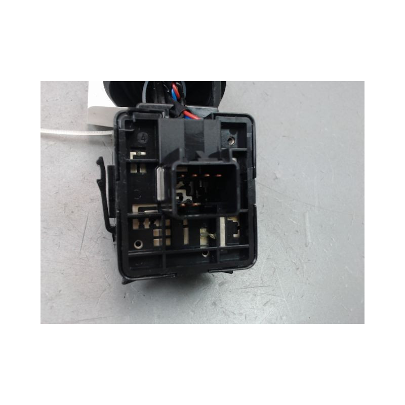 COMMANDE ESSUIE GLACE CHEVROLET CAPTIVA BREAK Phase 2 2011-2012