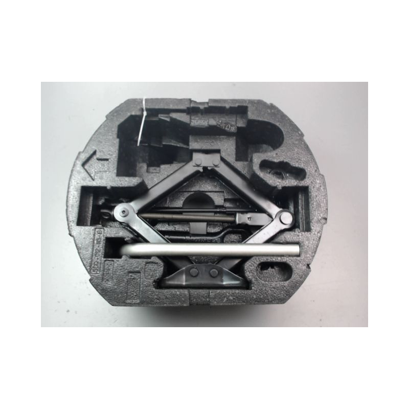 CRIC + MANIVELLE VOLKSWAGEN JETTA 2005-