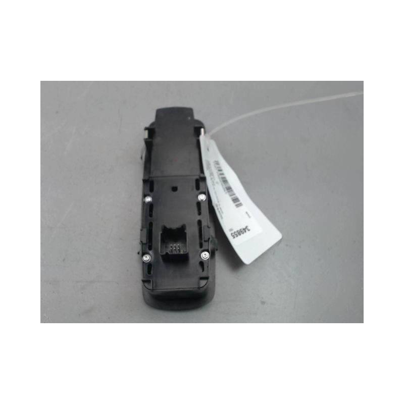 COMMANDE LEVE-GLACE PORTE AVD FIAT FREEMONT