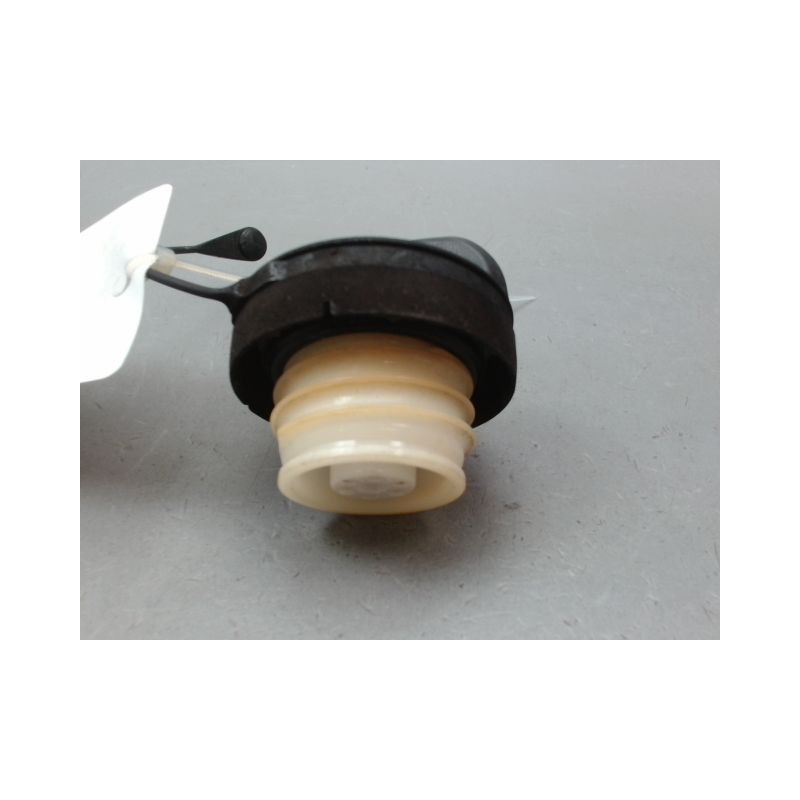 BOUCHON RESERVOIR A CARBURANT SUZUKI SWIFT III 2005-2011