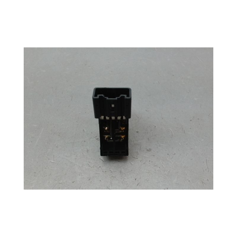 COMMANDE LEVE-GLACE PORTE AVD SUZUKI SWIFT III 2005-2011
