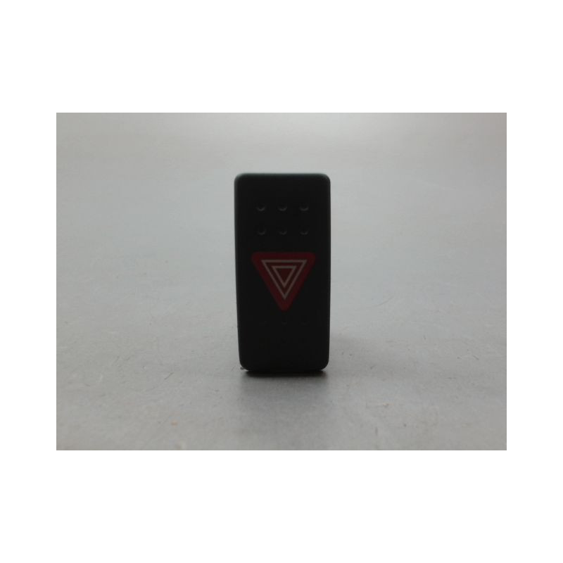 BOUTON DE WARNING SUZUKI SWIFT III 2005-2011