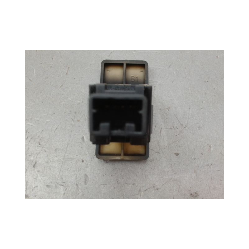 BOUTON DE WARNING SUZUKI SWIFT III 2005-2011