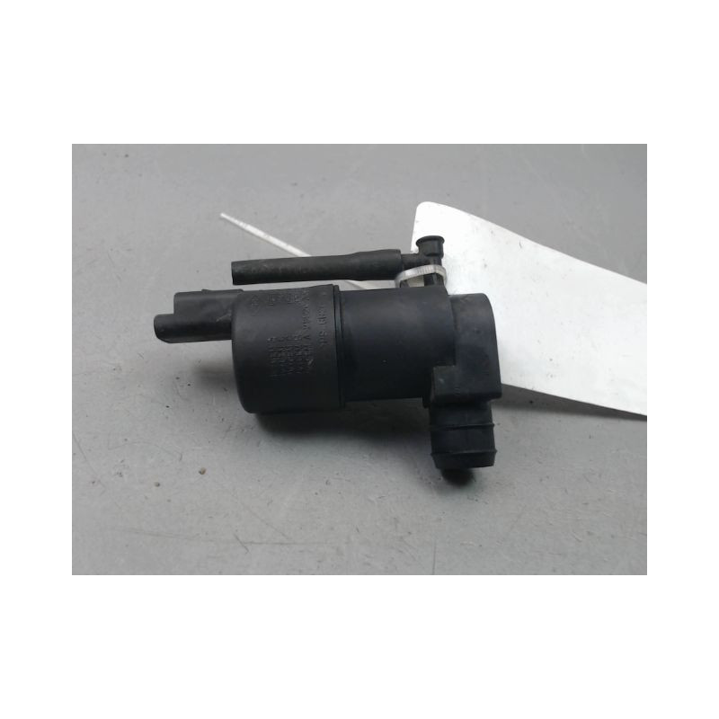 POMPE LAVE-GLACE AVANT RENAULT KANGOO EXPRESS II Phase 1 2008-2013