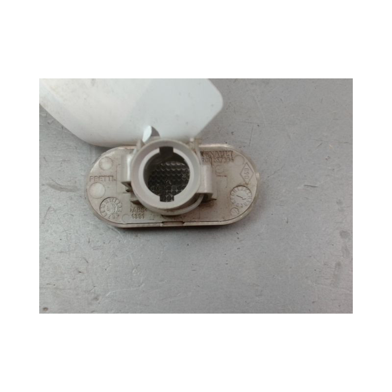 REPETITEUR AILE GAUCHE RENAULT TWINGO II Phase 1 2007-2011