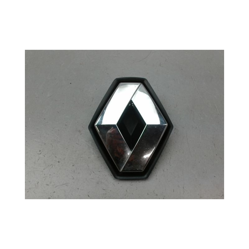 SIGLE CALANDRE RENAULT TWINGO II Phase 1 2007-2011