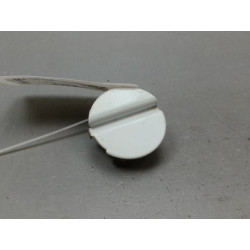 OBTURATEUR COUVRE CROCHET DE BOUCLIER AV