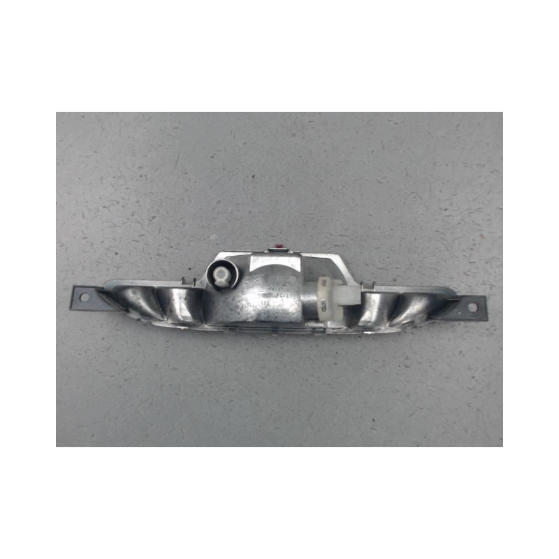 FEU BROUILLARD CENTRAL ARRIERE PEUGEOT 208