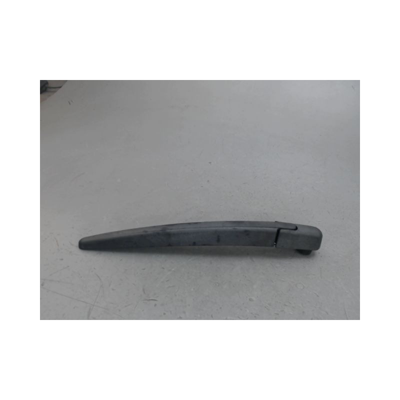 BRAS ESSUIE-GLACE ARRIERE DS DS4