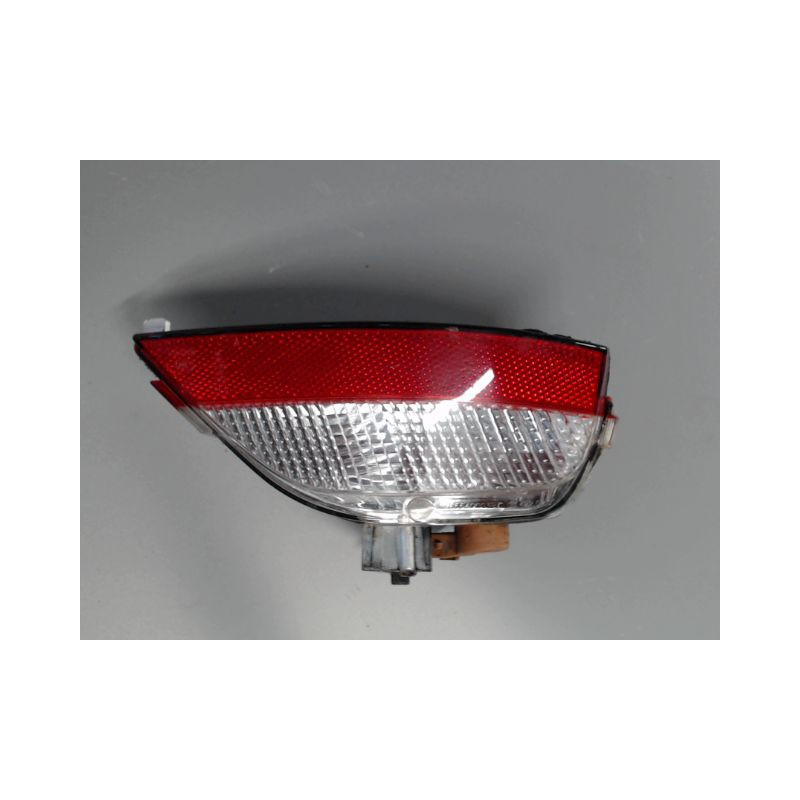 FEU DE PARE-CHOC ARRIERE DROIT RENAULT MEGANE