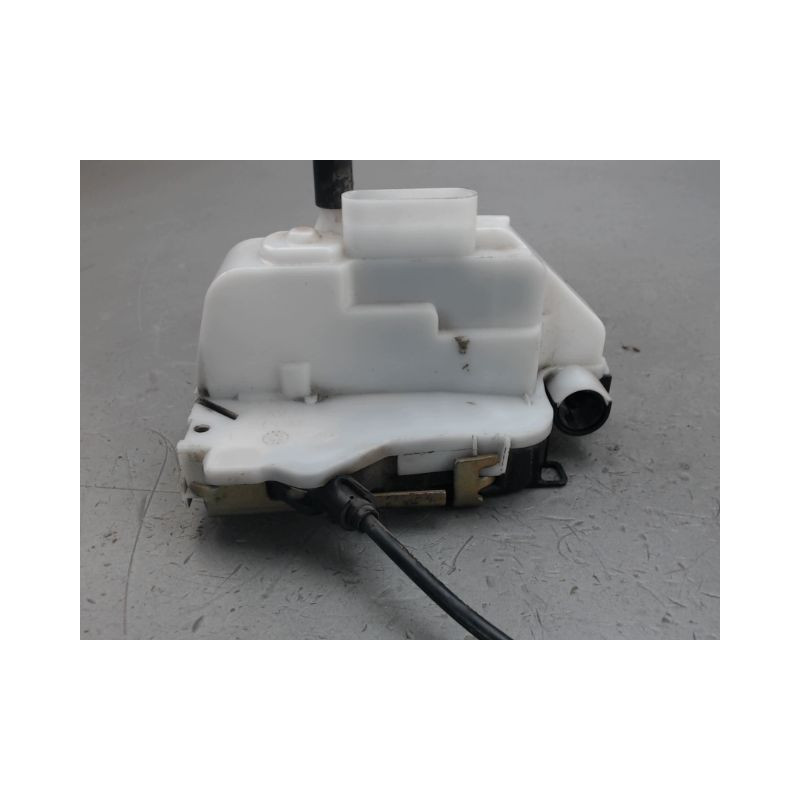 SYSTEME CONDAMNATION AVANT GAUCHE CITROEN C3