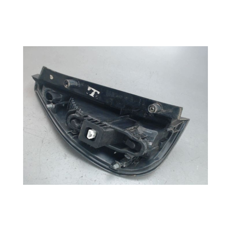 FEU ARRIERE DROIT RENAULT MEGANE