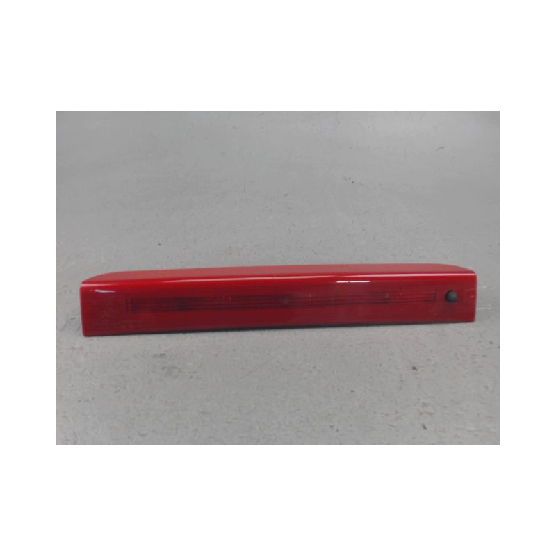 FEUX STOP SUPPLEMENTAIRE RENAULT MEGANE