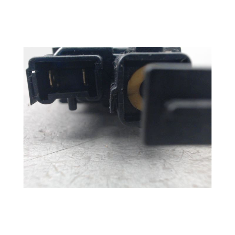 ACTIONNEUR TRAPPE CARBURANT RENAULT CLIO